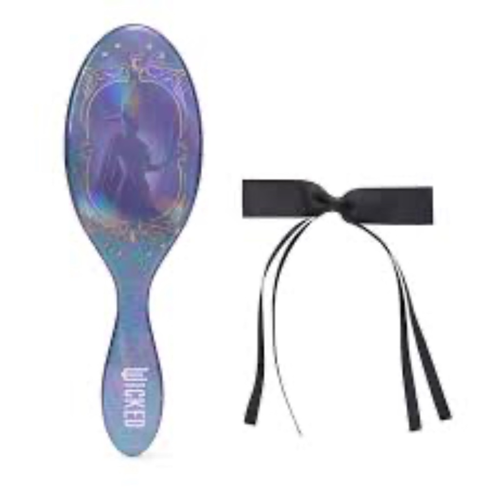 Wicked Wet Brush- Wickedly Beautiful